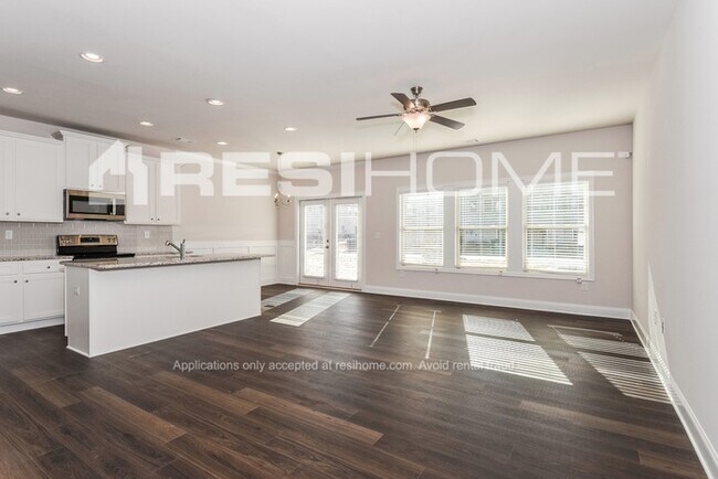 Photo - 1029 Tranquil Gdns Pl