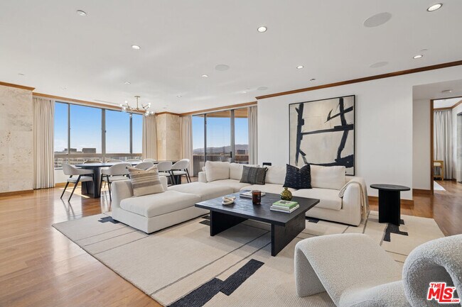 Building Photo - 10430 Wilshire Blvd Unit 1901