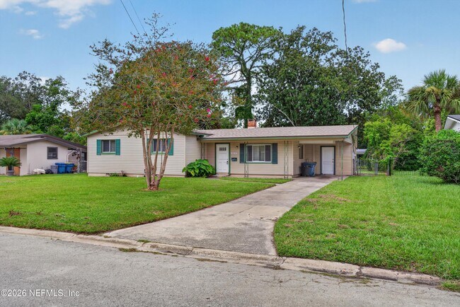 Photo - 2618 Arlex Dr E