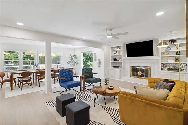 Room in House on Glenwhite Dr