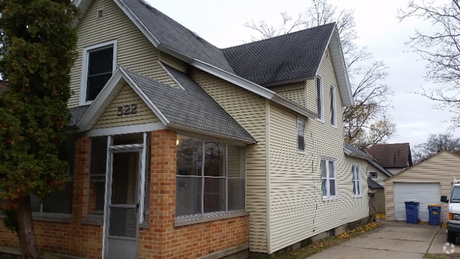 Building Photo - 522 Quimby St NE Unit 2 Rental