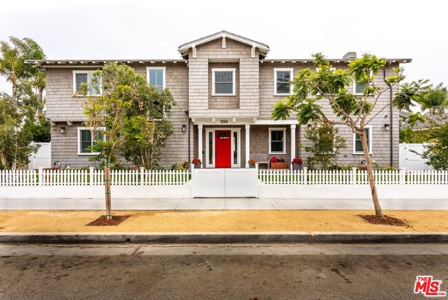 550 San Juan Ave