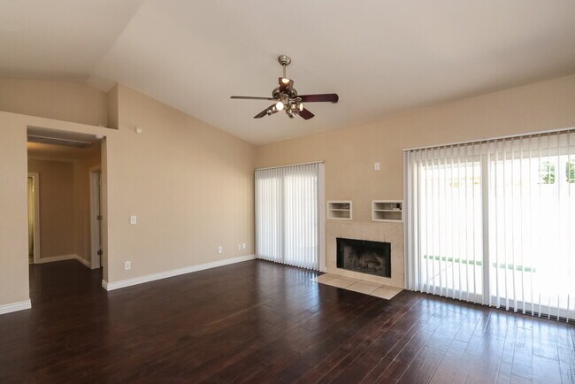 Photo - 1428 E Kent Ave