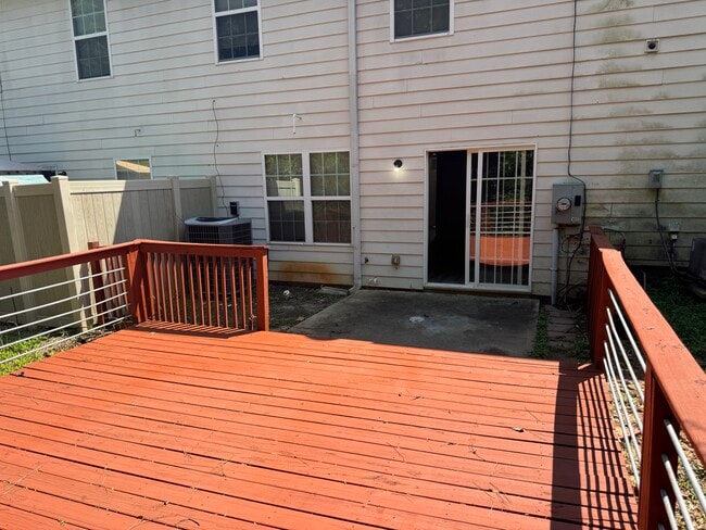 Photo - 165 Shenandoah Dr