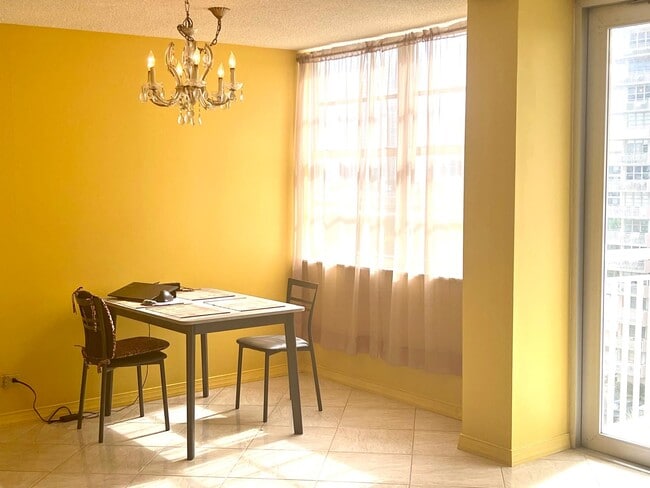 Photo - 251 174th St Unit 807