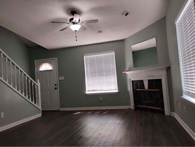 Building Photo - 2498 Nugget Ln Rental