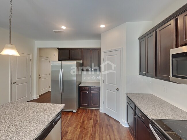 Photo - 5976 Hagar Vly Dr