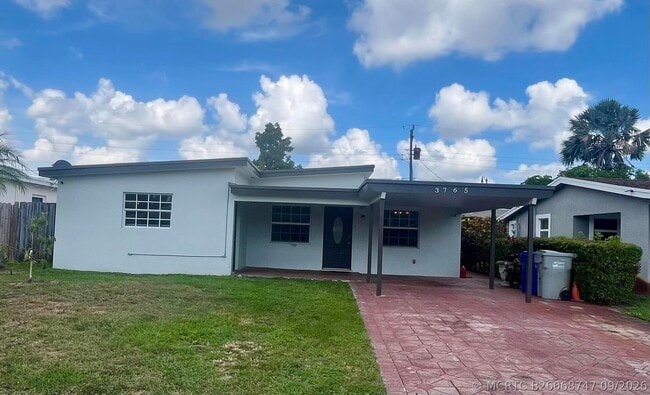 Photo - 3765 NE 18th Ave