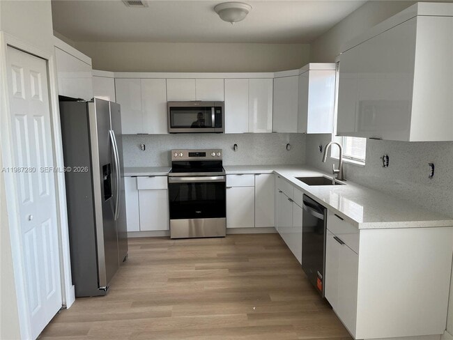 Photo - 27501 SW 138th Ave