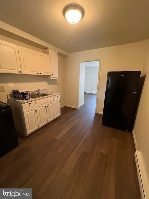 100 E 6th St