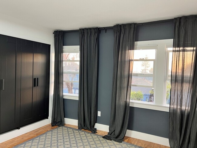 Photo - 4220 Carrington St