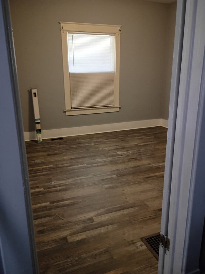 Photo - 2924 Schaal Ave