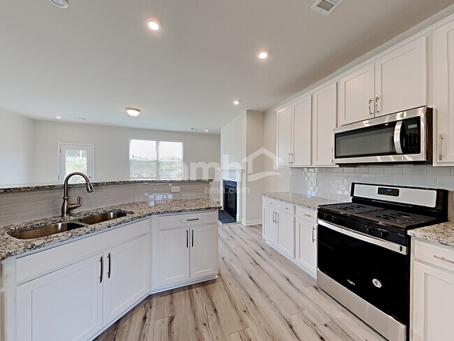 Photo - 4309 Fieldcrest Dr