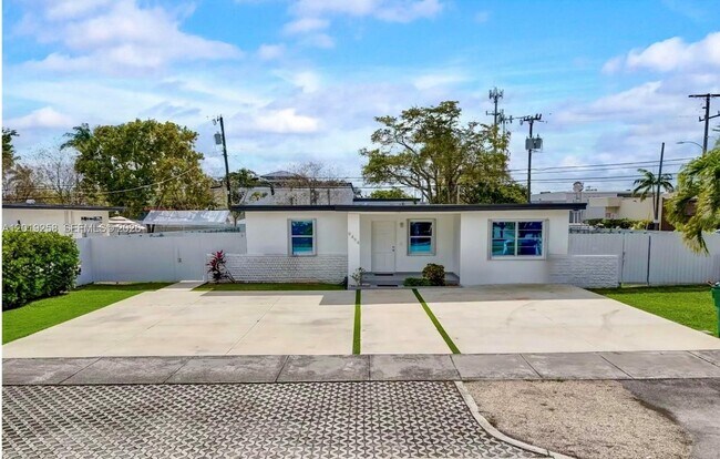 Photo - 9494 SW 39th St