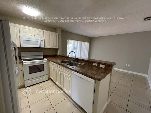 Photo - 4220 SW 72nd Terrace