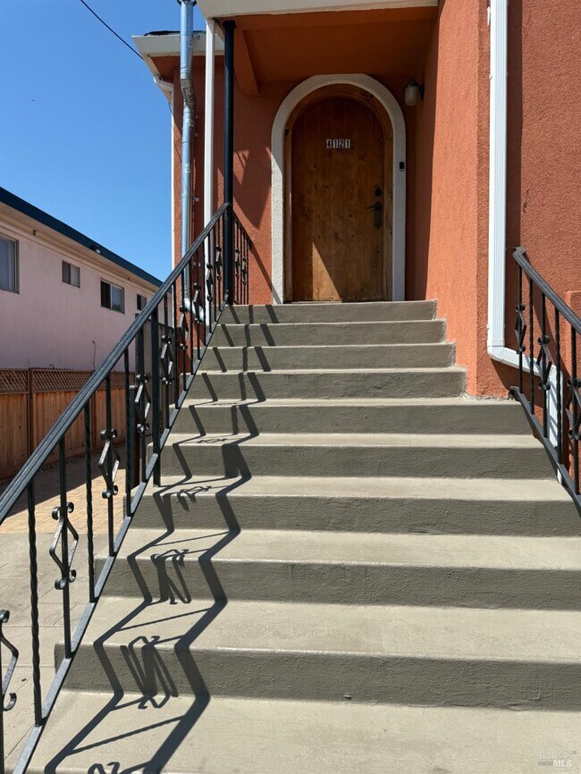 Photo - 4121 Lusk St