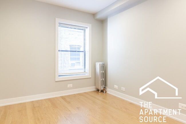 Photo - 516 W Cornelia Ave Unit 219