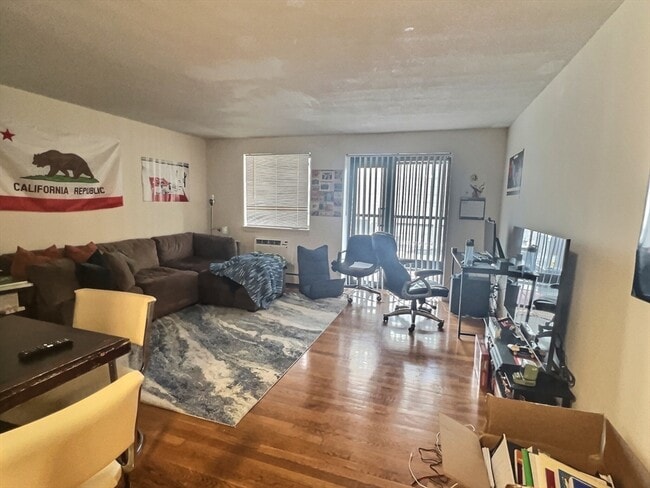 Photo - 1039 Commonwealth Ave Unit 12