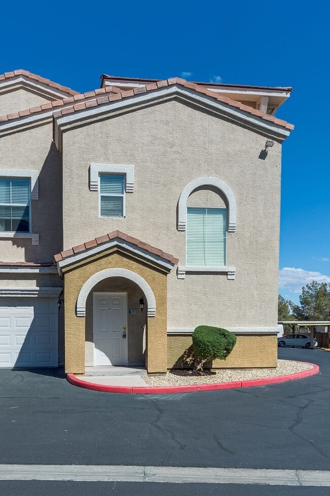 Photo - Move-In Ready Condo with Private Balcony & Modern Upgrades