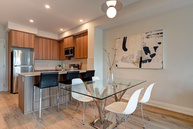 Building Photo - The Bevel