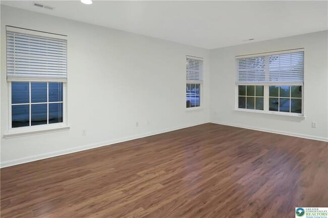 Photo - 8408 Saylor Ct