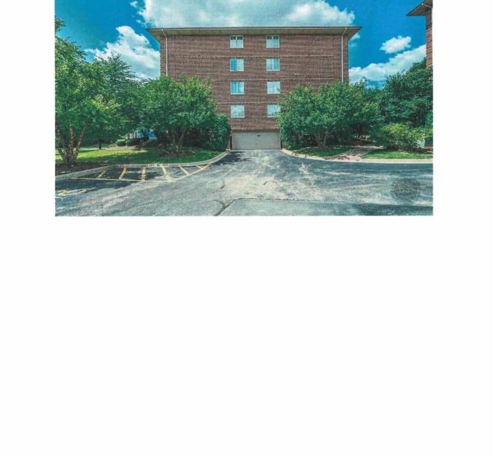 Photo - 6675 S Cass Ave Unidad 2A