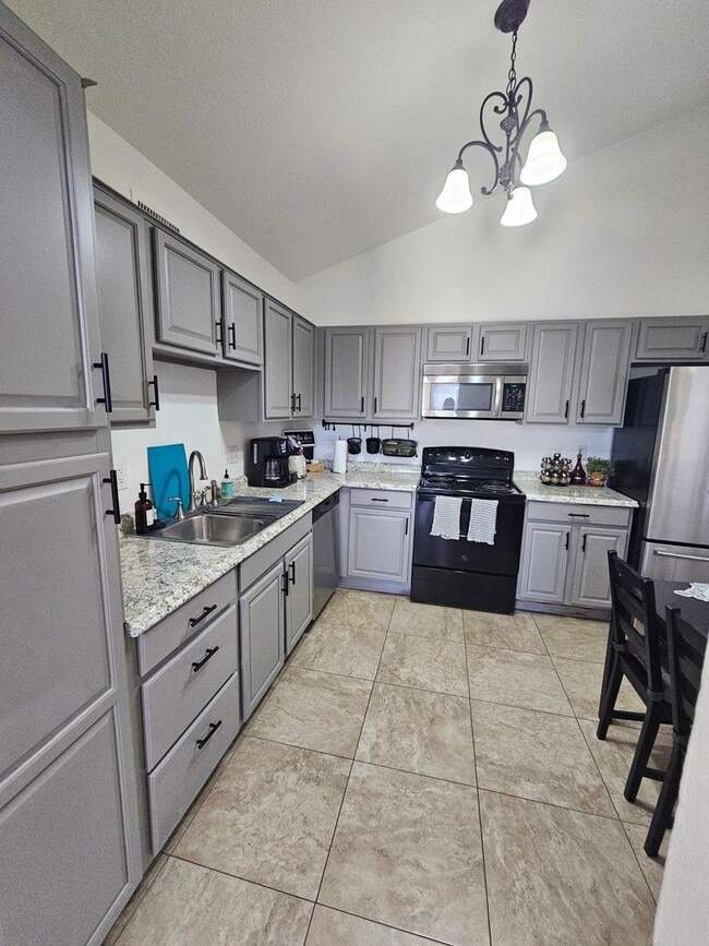 Photo - 2195 UNFURNISHED ~ $2395 PARTIALLY   FURNISHED  NO UTILITIES INCLUDED