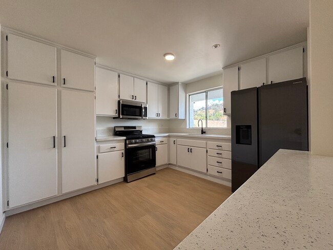 Building Photo - 6079 La Prada St