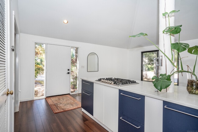 Photo - 1 Morningside Ct Unit 1