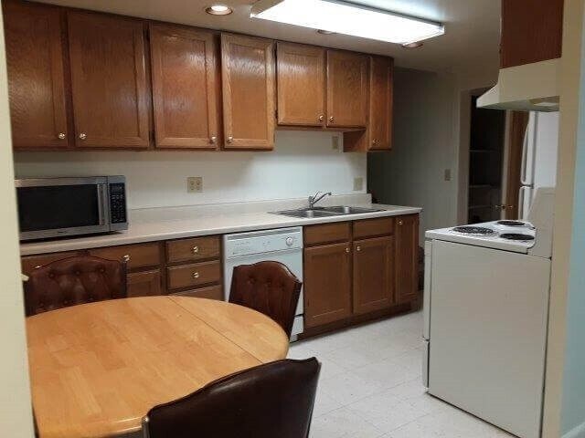 Photo - 640 N 600 E