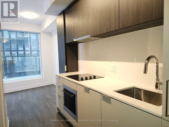 Photo - 89 Church St Unité 701