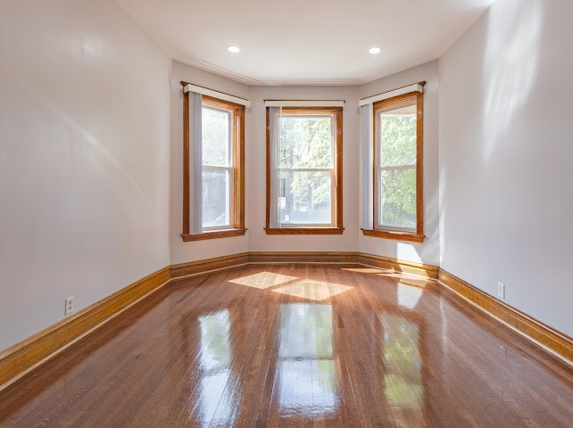 Photo - 2624 W Walton St