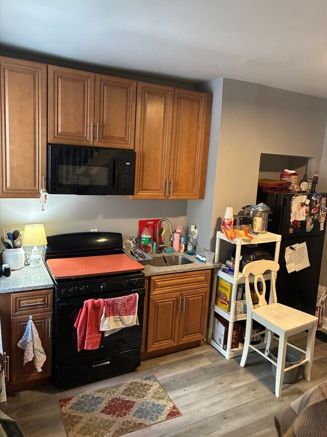 Photo - 2 Bed 2 Bath Located on Balsam! Ac and Laundry!