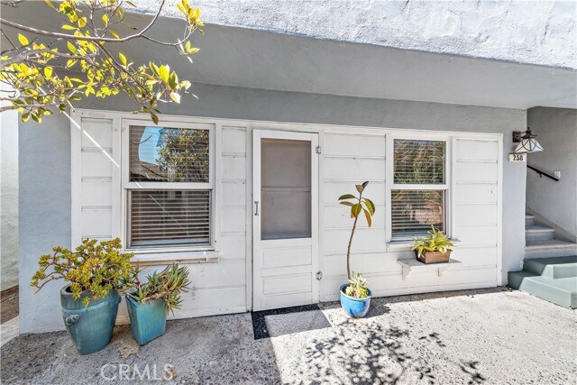 Photo - 258 Center St Unidad Lower