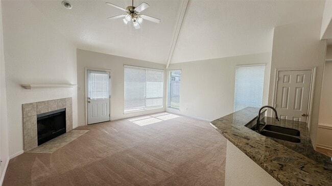 Photo - 13433 Hidden Valley Dr