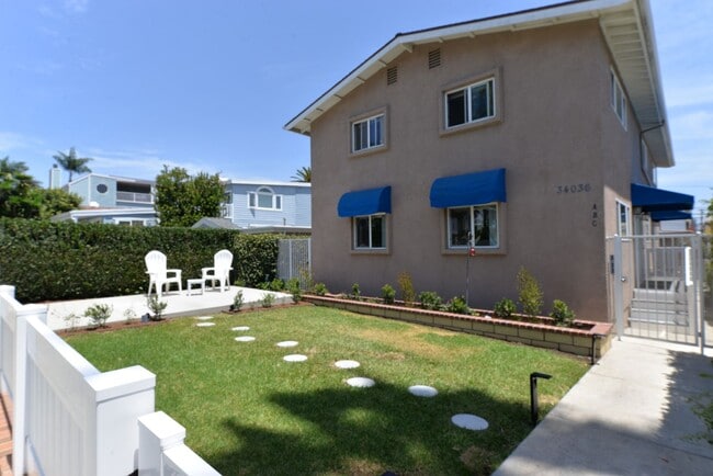 Building Photo - 34036 Street of the Amber Lantern Unit Apt B