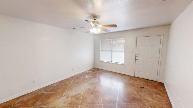 Photo - 803 Harley Dr Unit B