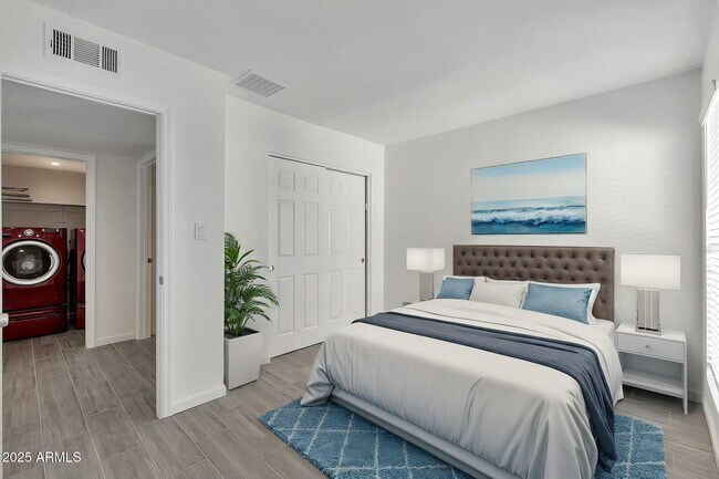 Photo - 3922 E Dahlia Dr