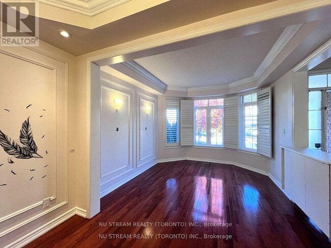 Photo - 5 Victoria Wood Ave