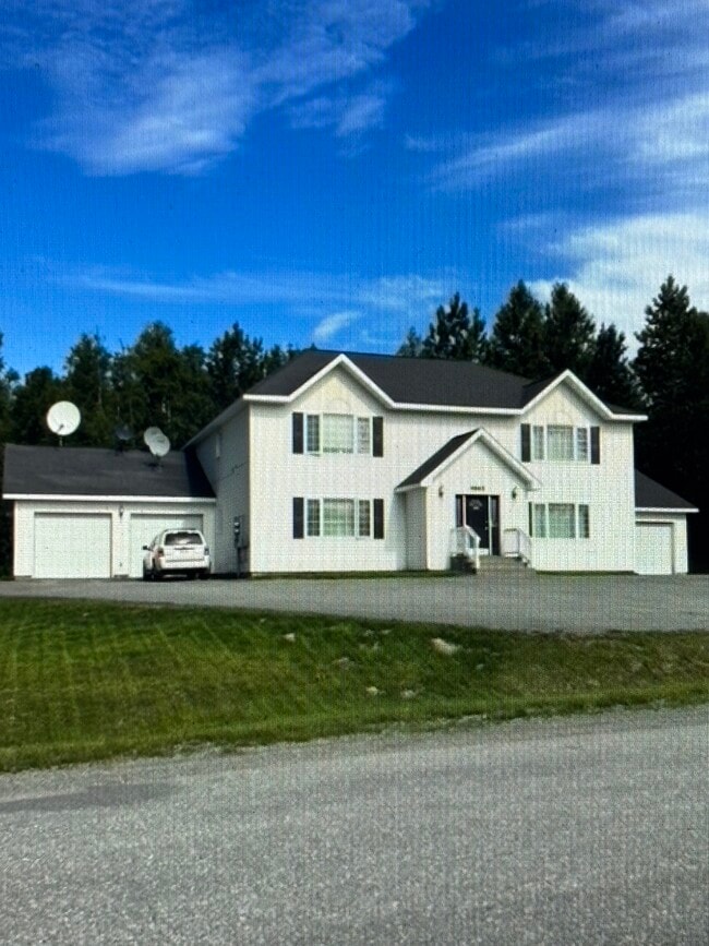 Building Photo - 4865 W Reliance Rd Unit 1