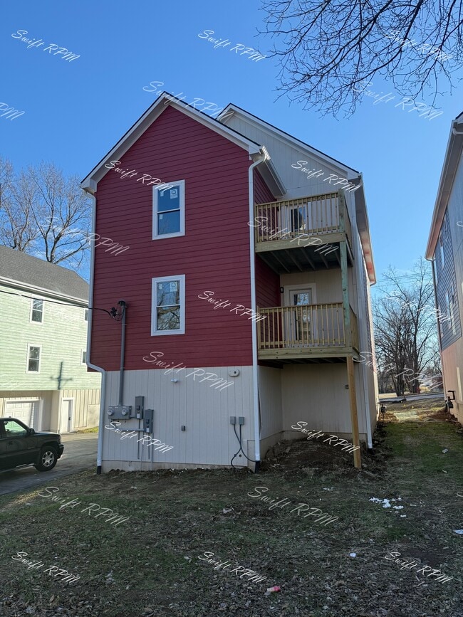 Photo - 1036 Oakland Ave