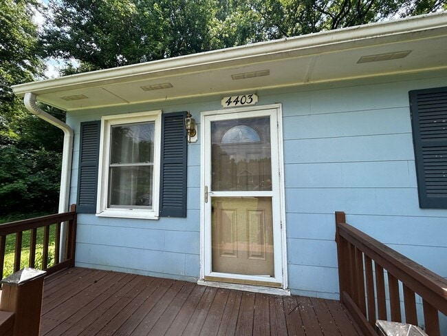 Photo - 4403 Edgemore Rd