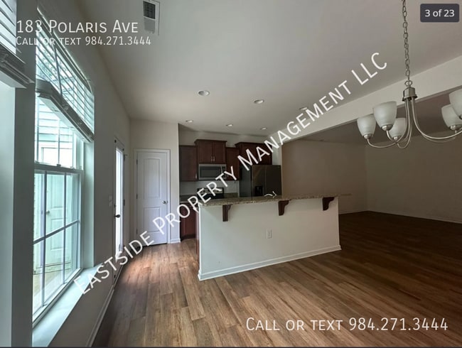 Photo - 183 Polaris Ave