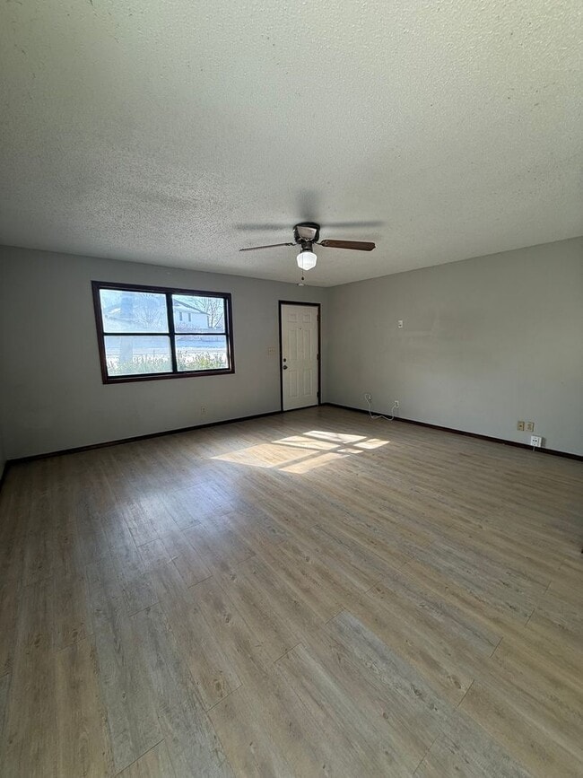 Photo - Available Now 2 bedroom 2 bath duplex!