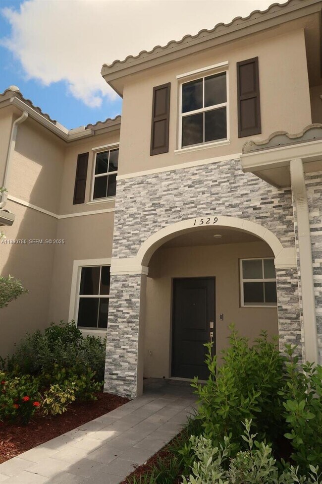 Photo - 1529 SE 27th Rd