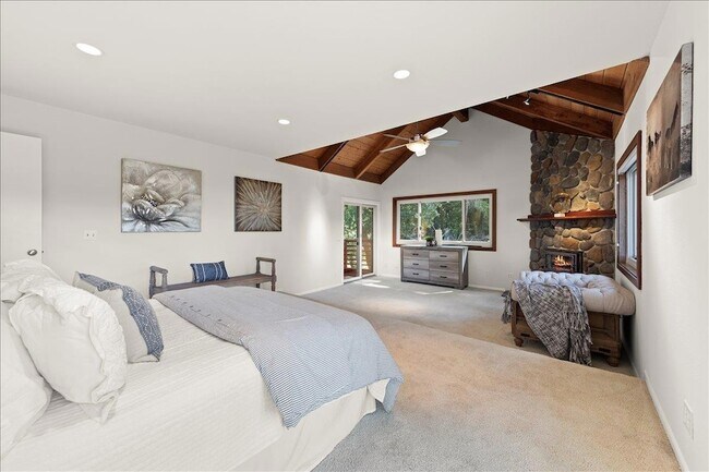 Photo - 17337 Debbie Rd House