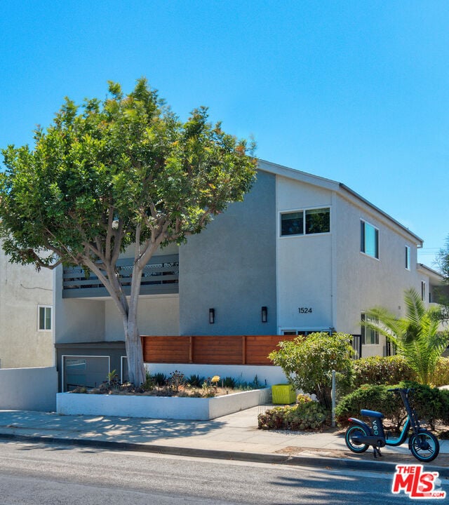 Building Photo - 1524 Berkeley St Unit 5 Rental