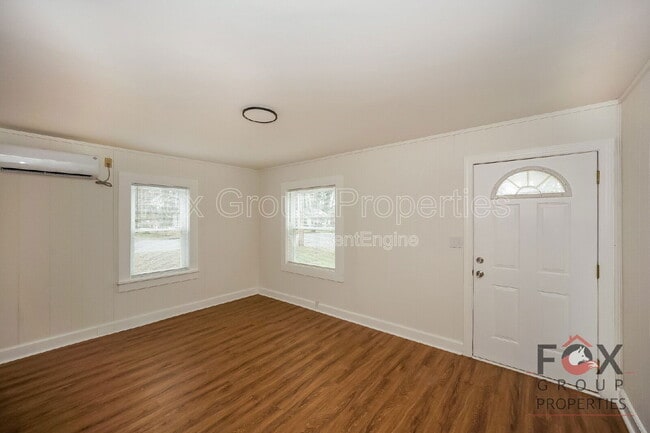 Photo - 502 Hickory Ave