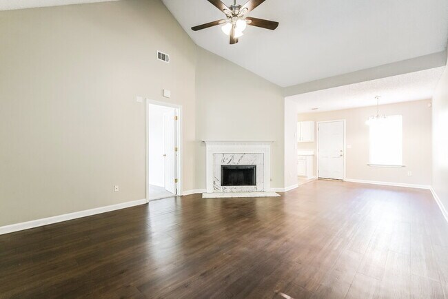 Photo - 555 Jackson Lake Rd