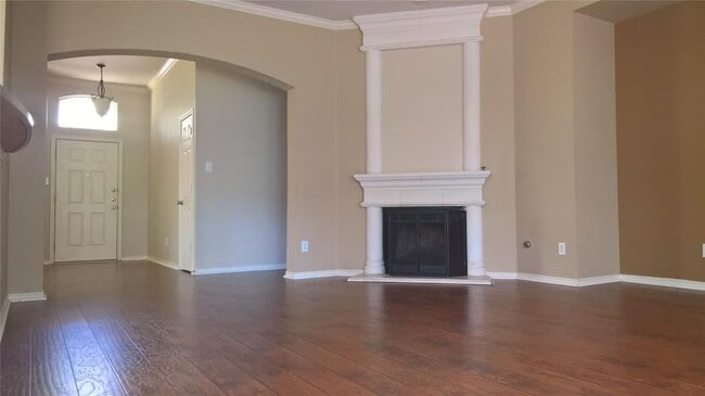 Photo - 2406 Beeleigh Ct